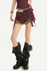 Rote karierte Shorts