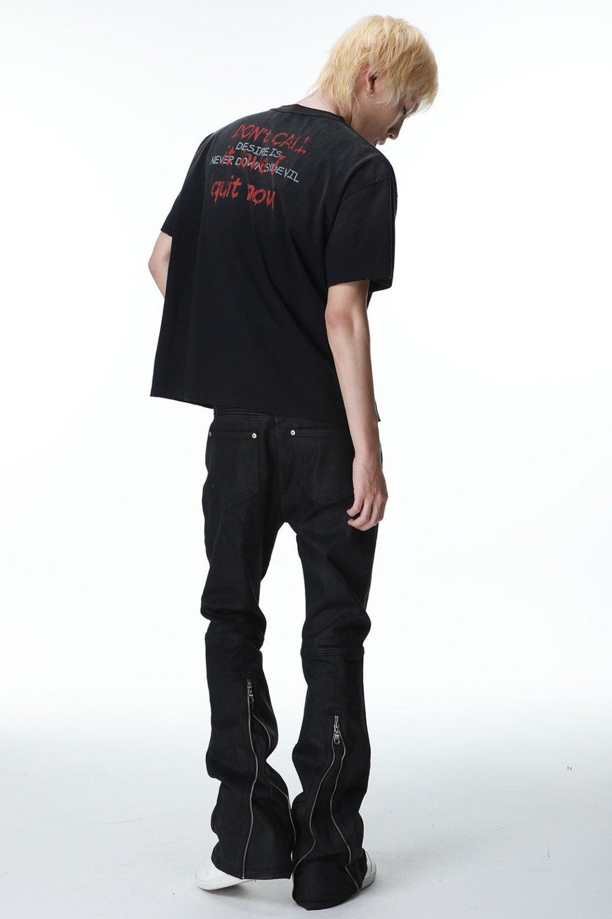 Distressed Grid Portrait T-Shirt