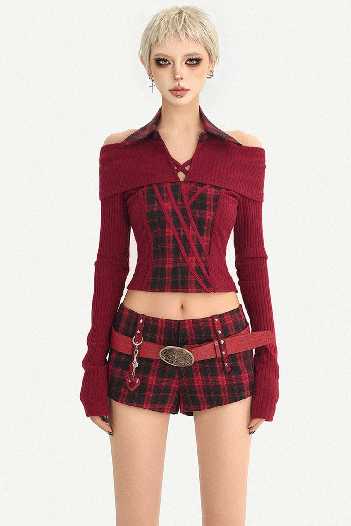 Red Black Off-Shoulder Knit Top and Shorts Set-Up