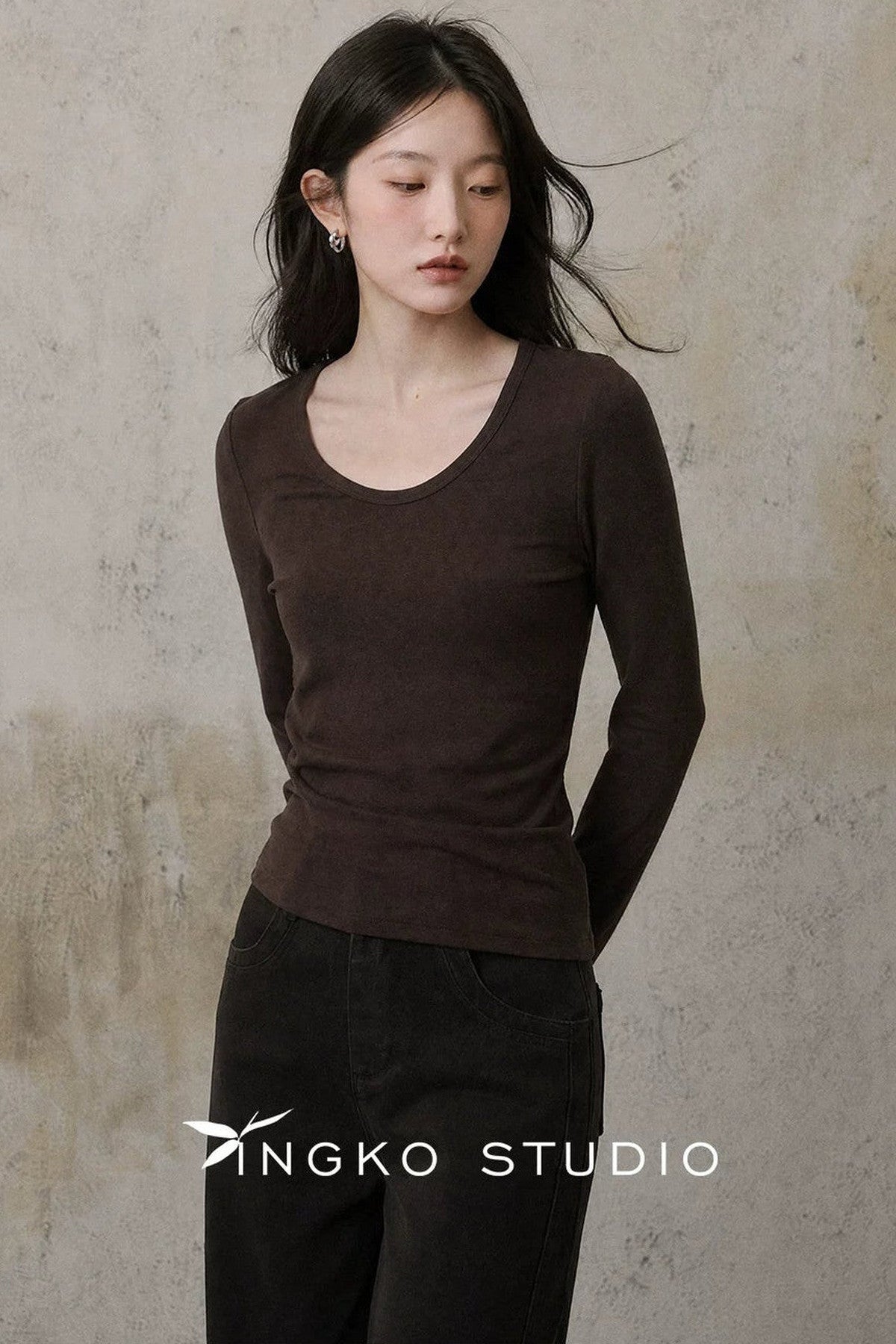 Maroon Ruched Round Neck T-Shirt