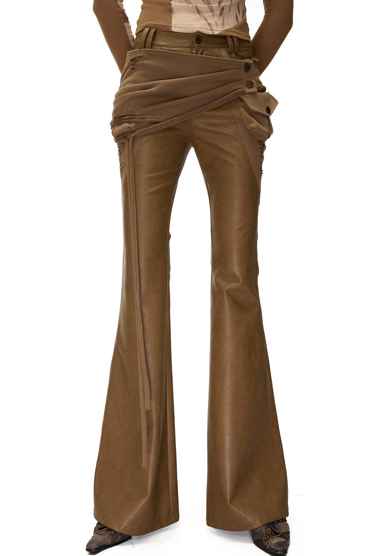 Bootcut-Hose aus PU-Leder mit abnehmbarem Patchwork