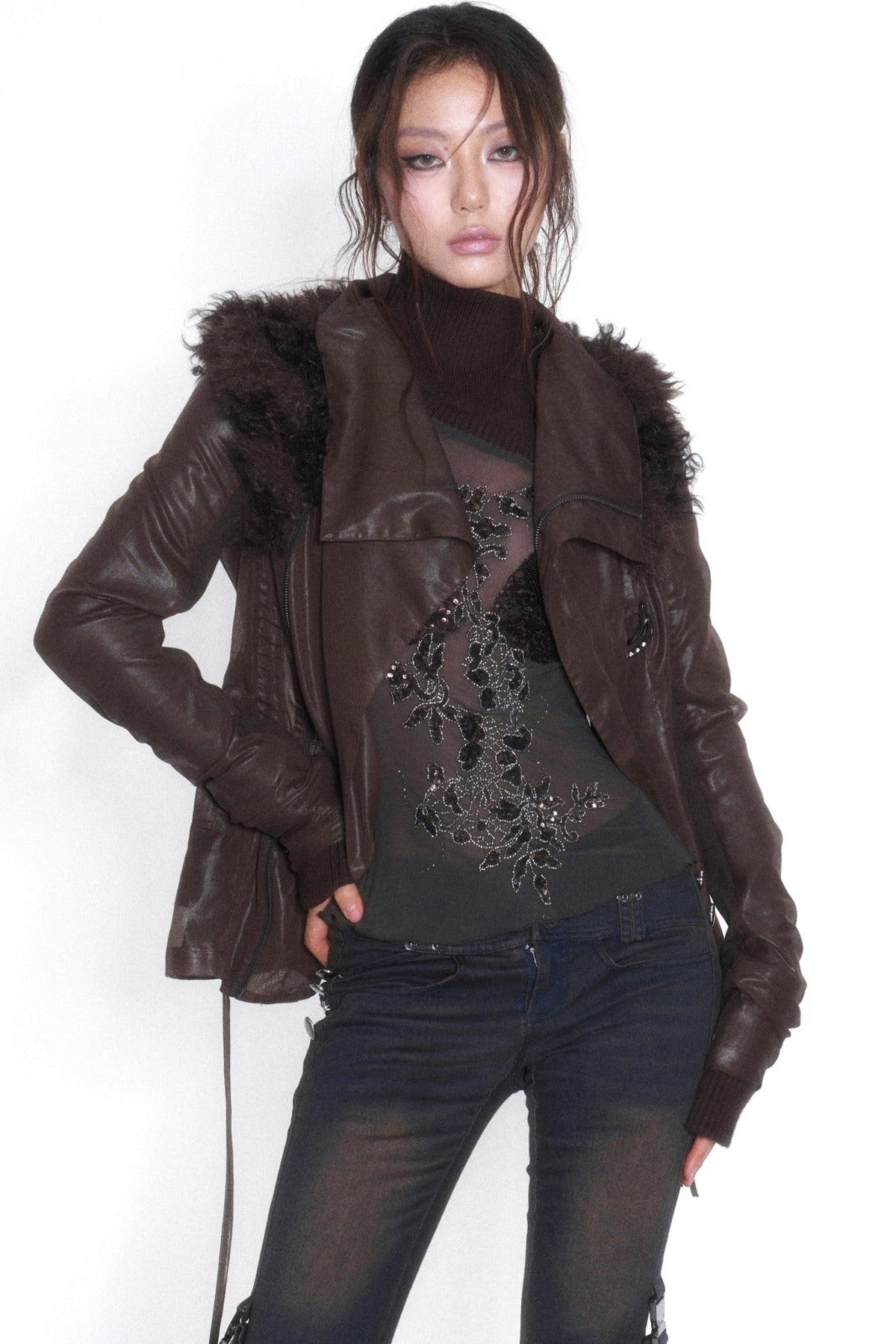 Spliced Fur Collar Scimitar Sleeve Top