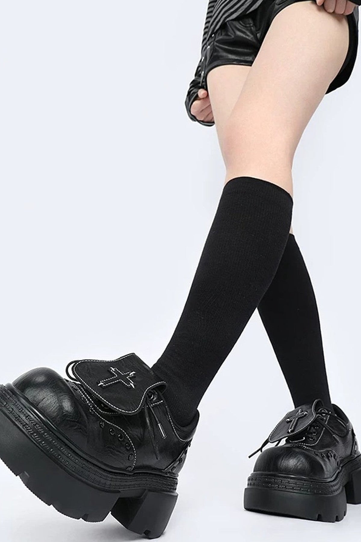 Thick-Soled Leather Shoes With Cross Flap