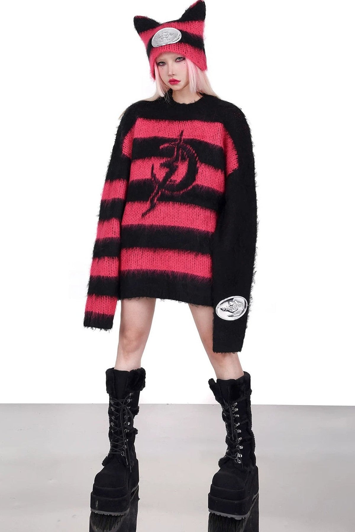 Loose Black Pink Stripe Knit Tops