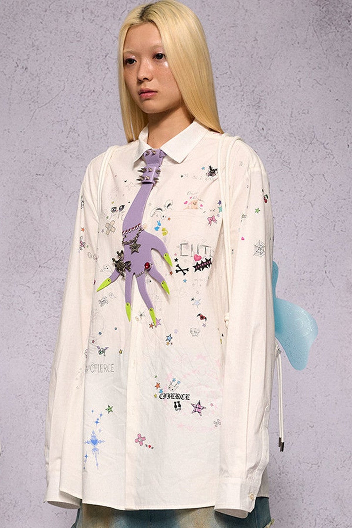 Camicia con stampa graffiti