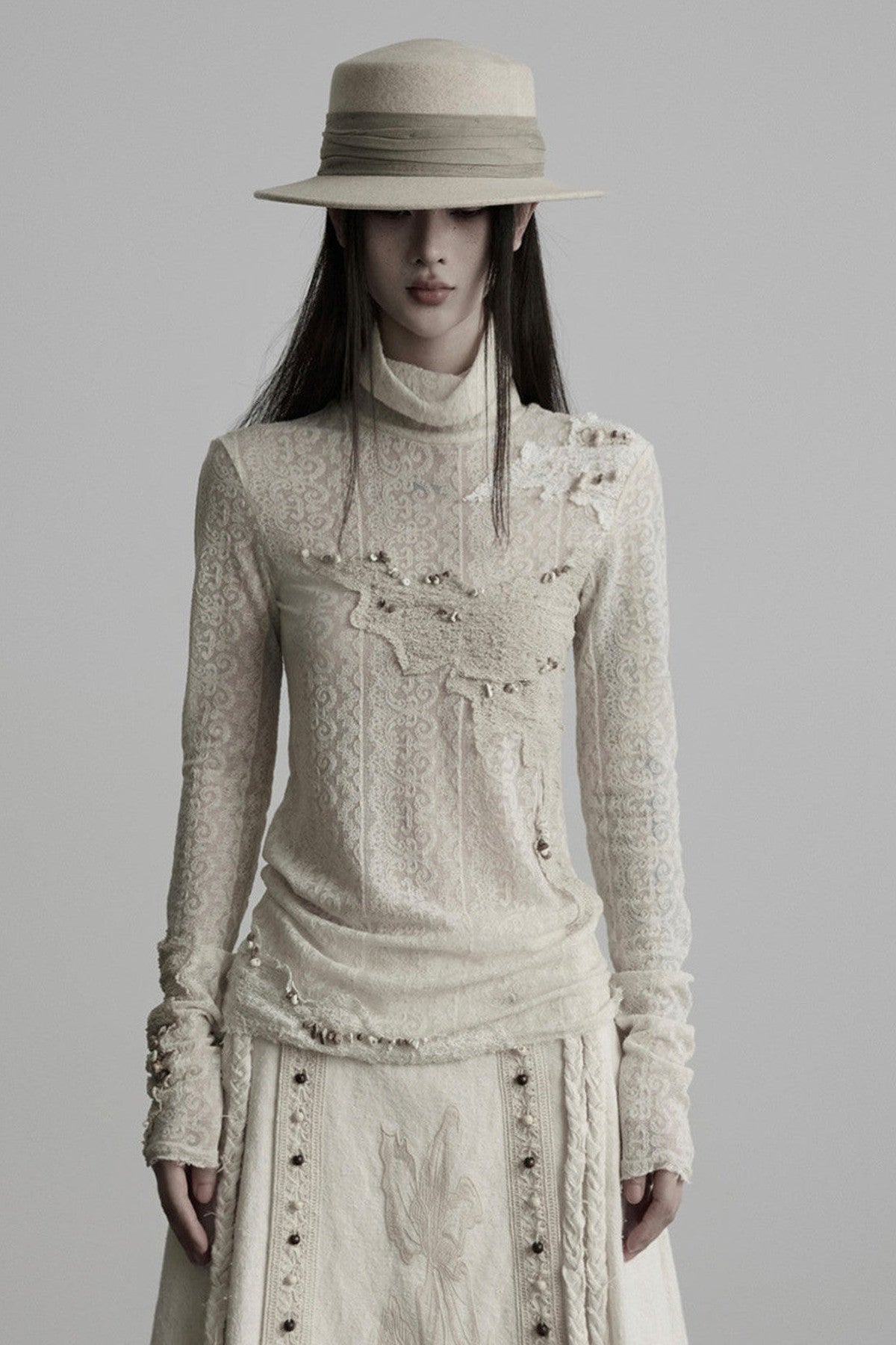 Irregular Lace Patchwork Long-Sleeve T-Shirt