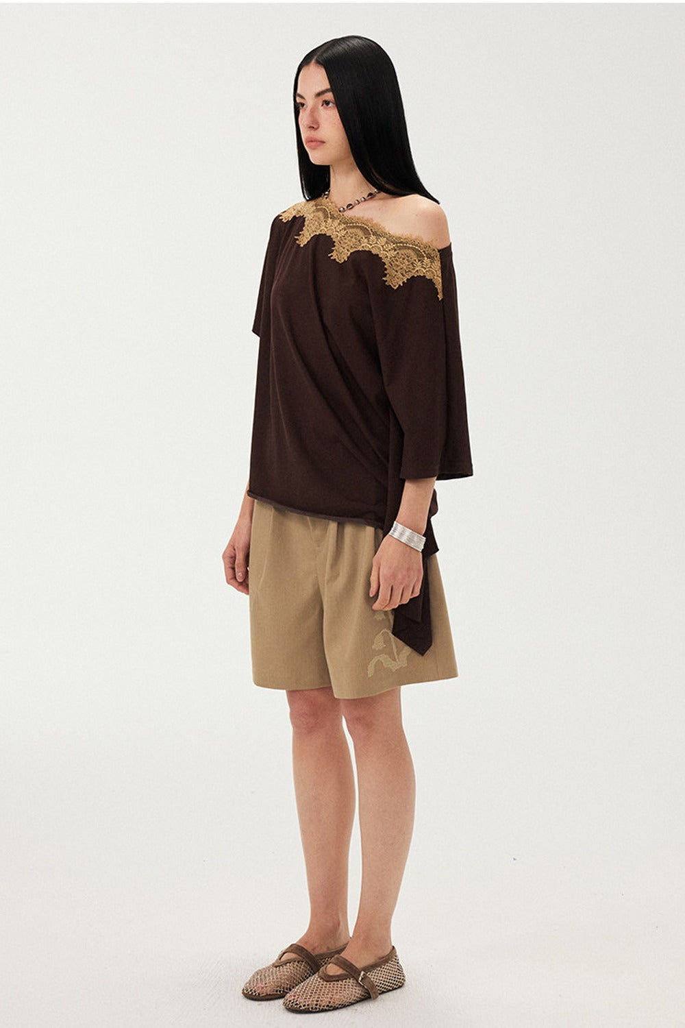 Pleated Coffee Wide-Leg Shorts