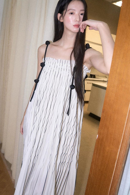 Handmade Rose Pleated Skirt Dress