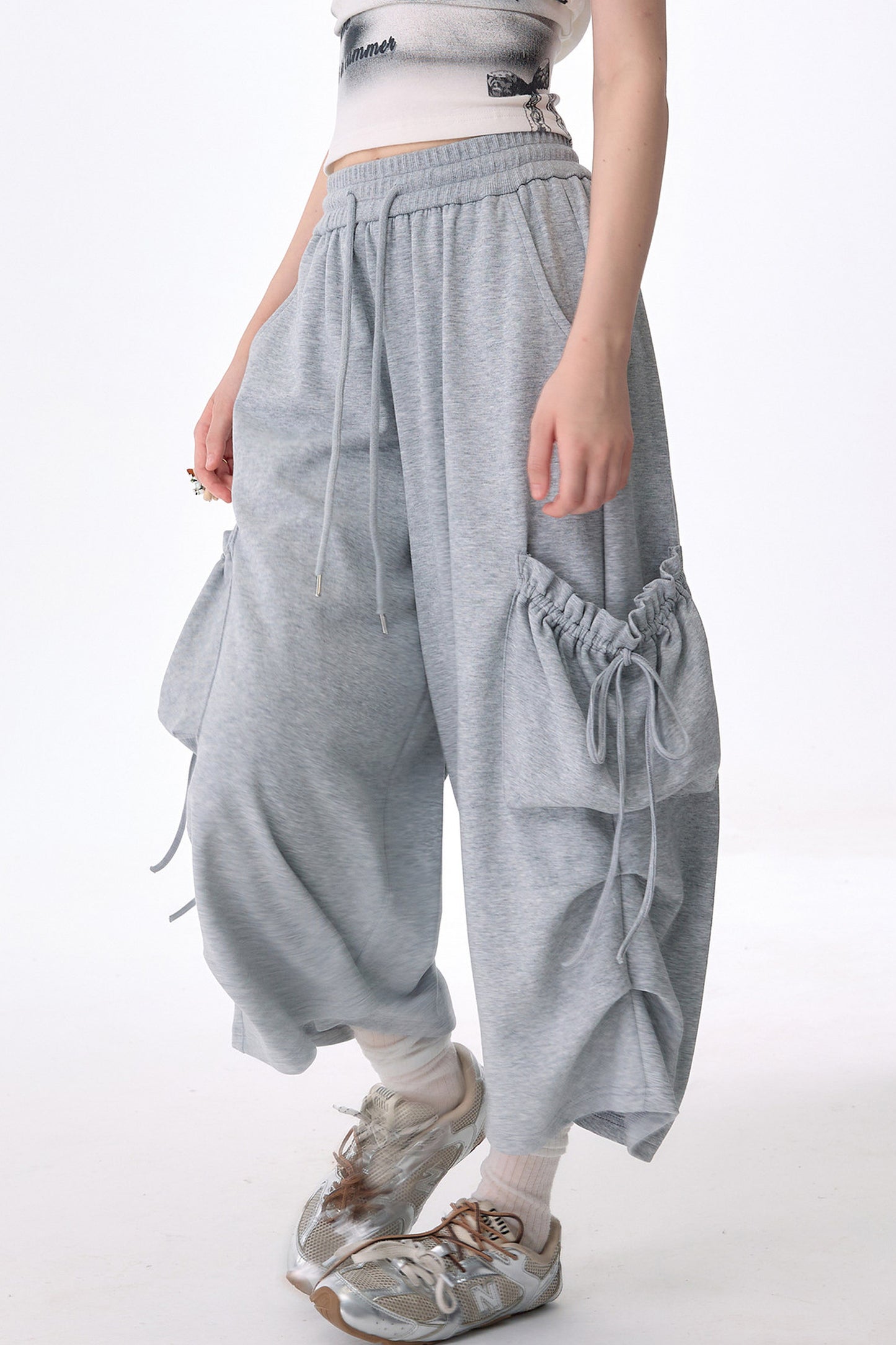 Gray Drawstring Pocket Wide-Leg Sweatpants
