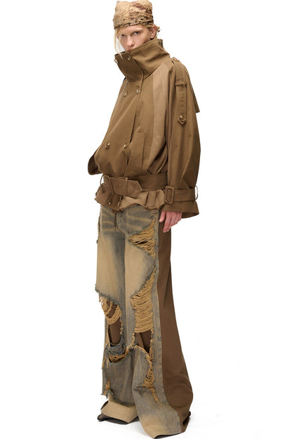 Kurzer Trenchcoat im Patchwork-Stil