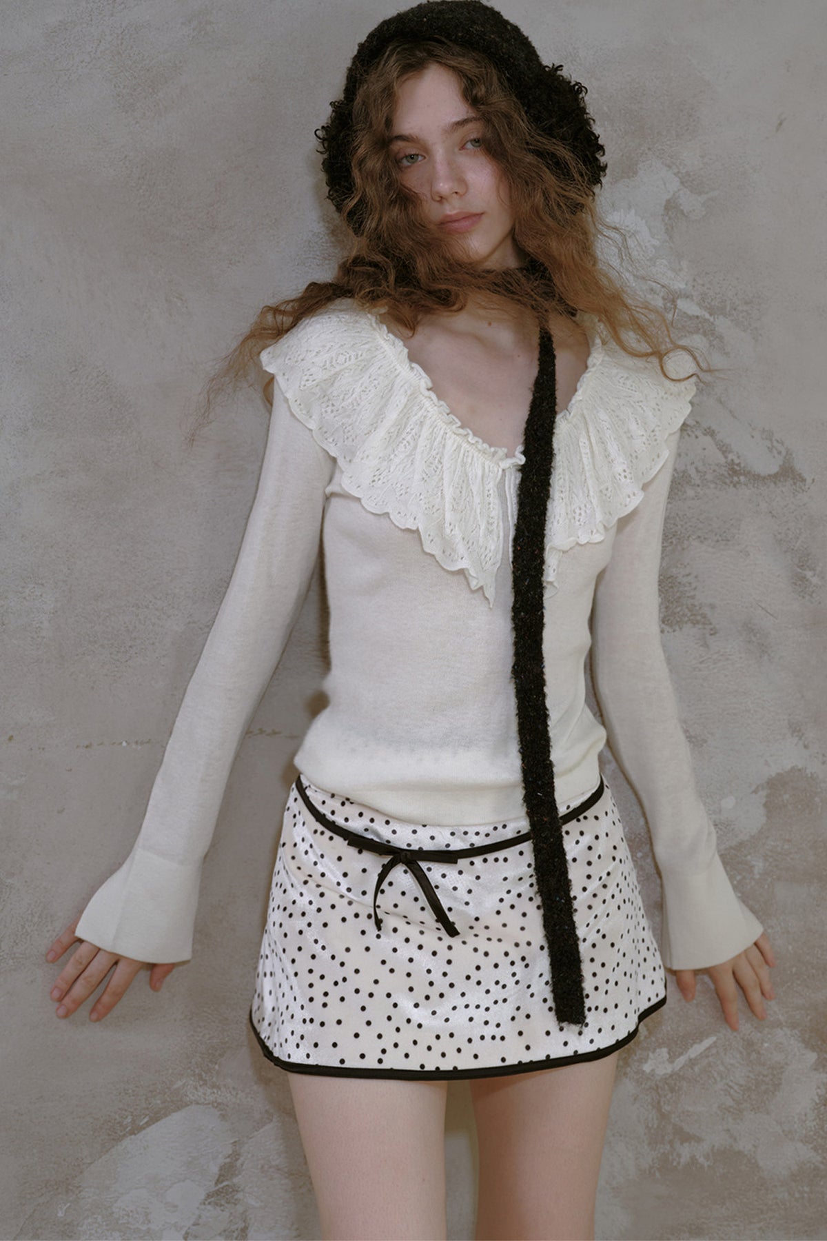 Sassy Moody Floral V-Neck Knitted Sweater