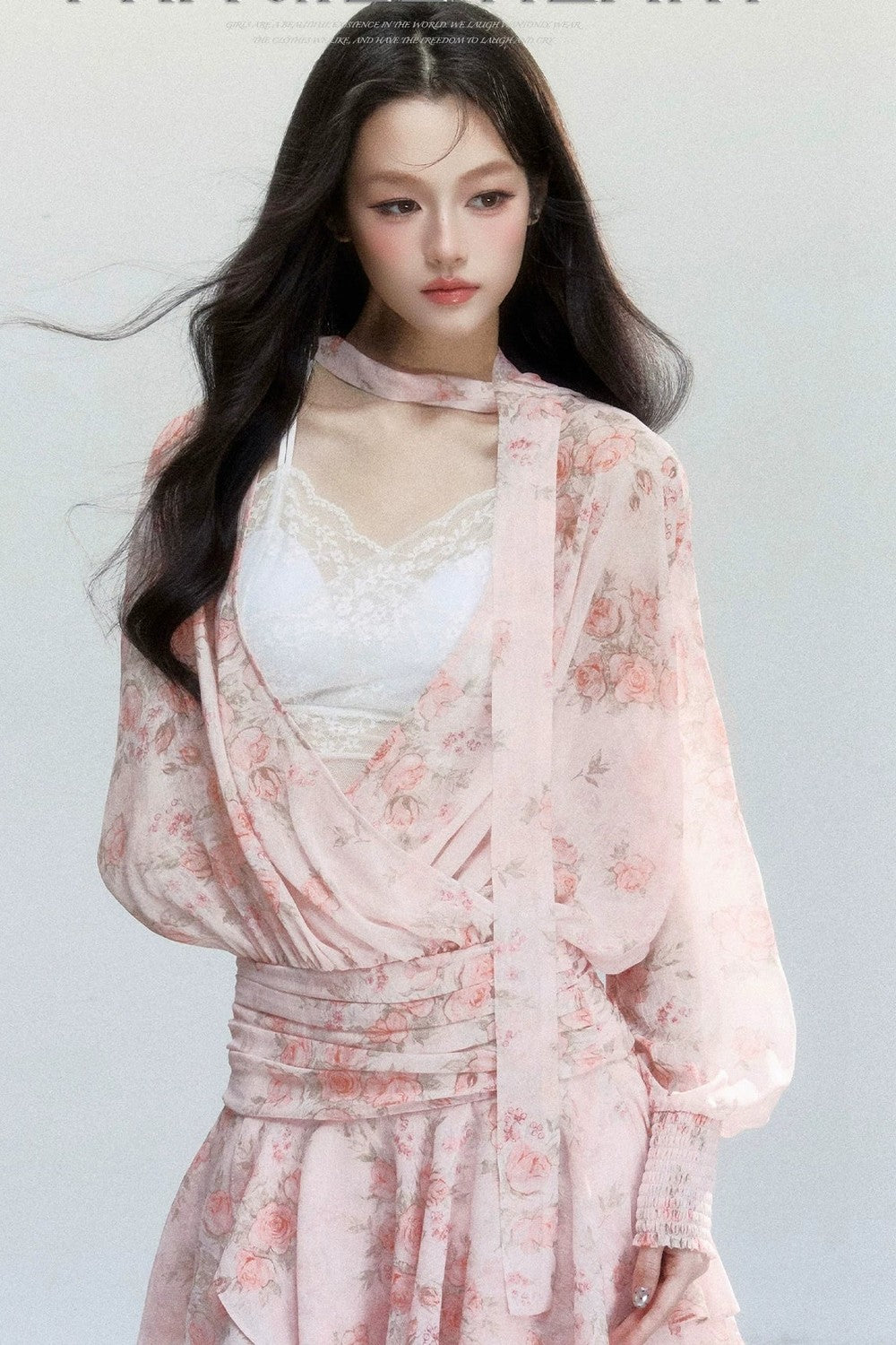 Completo Abito Floreale in Chiffon Rosa