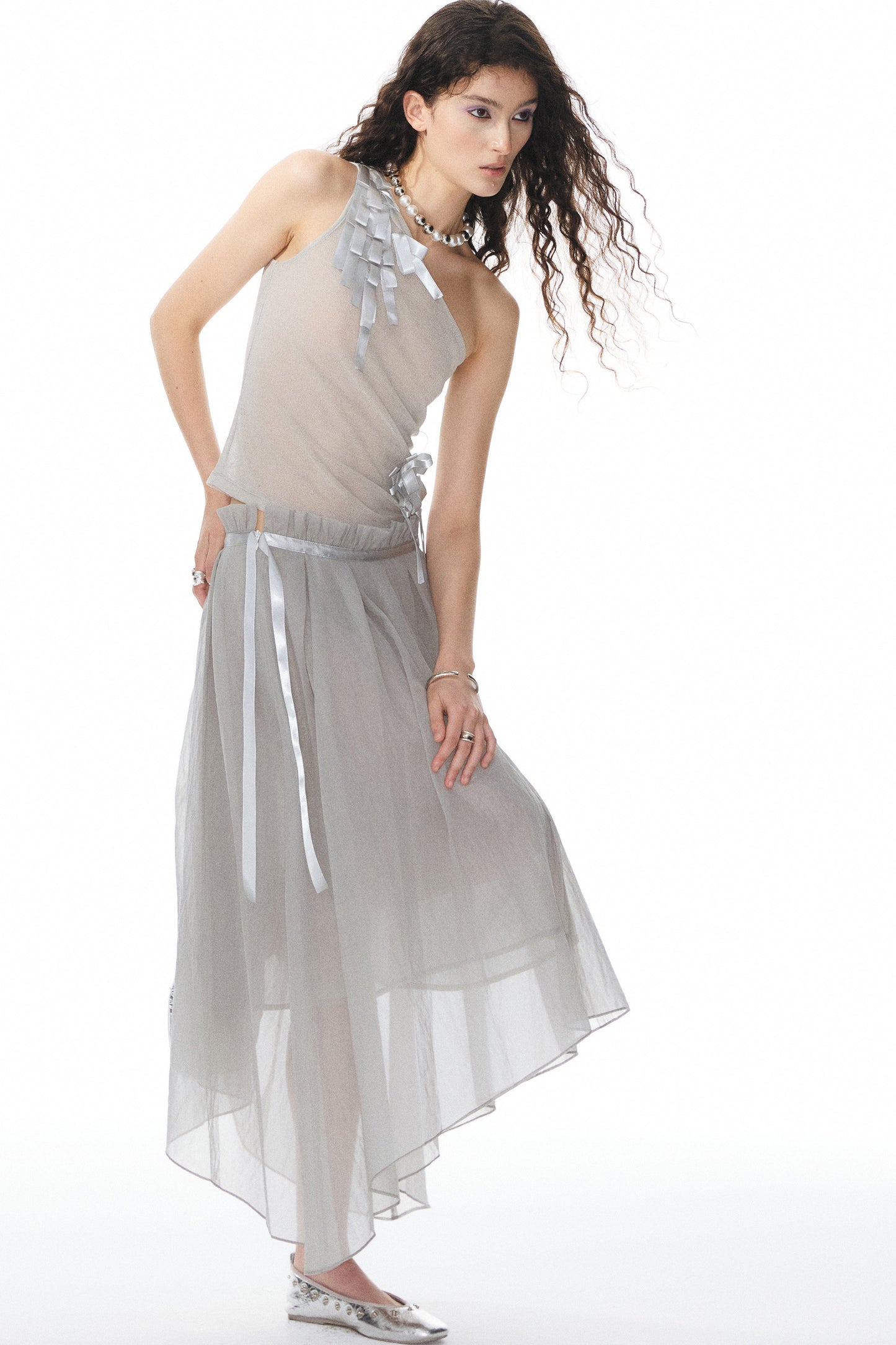 Satin Ribbon Knit Vest & Pleated Skirt Set