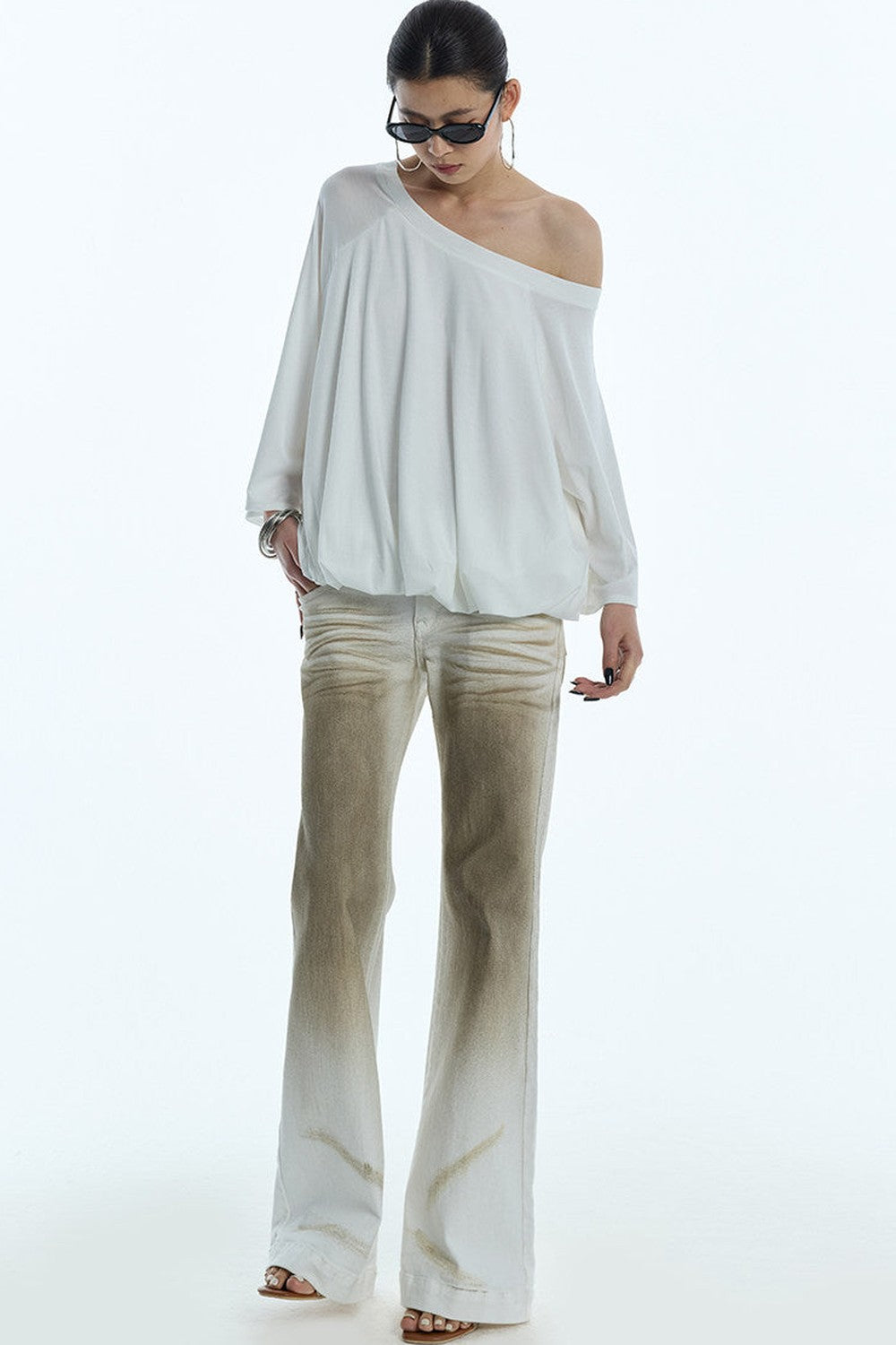 Distressed Gradient Low-Waist Jeans