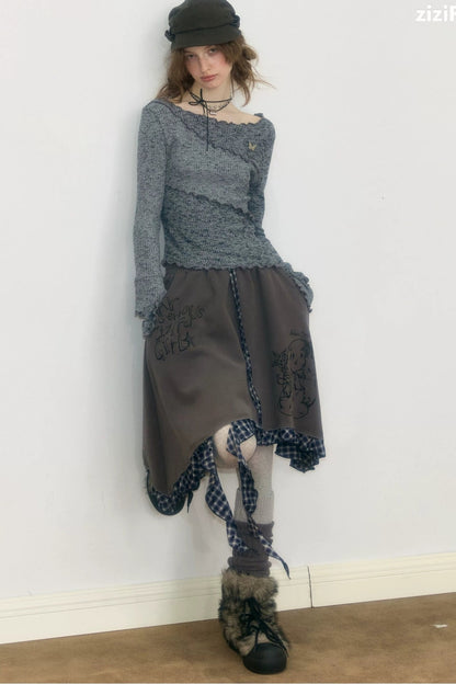 Strickoberteil mit Rüschenbesatz und Glockenärmeln