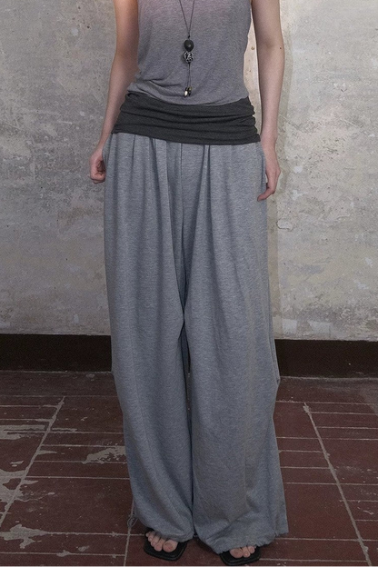 Gray Wide-Leg Pleated Knit Sweatpants