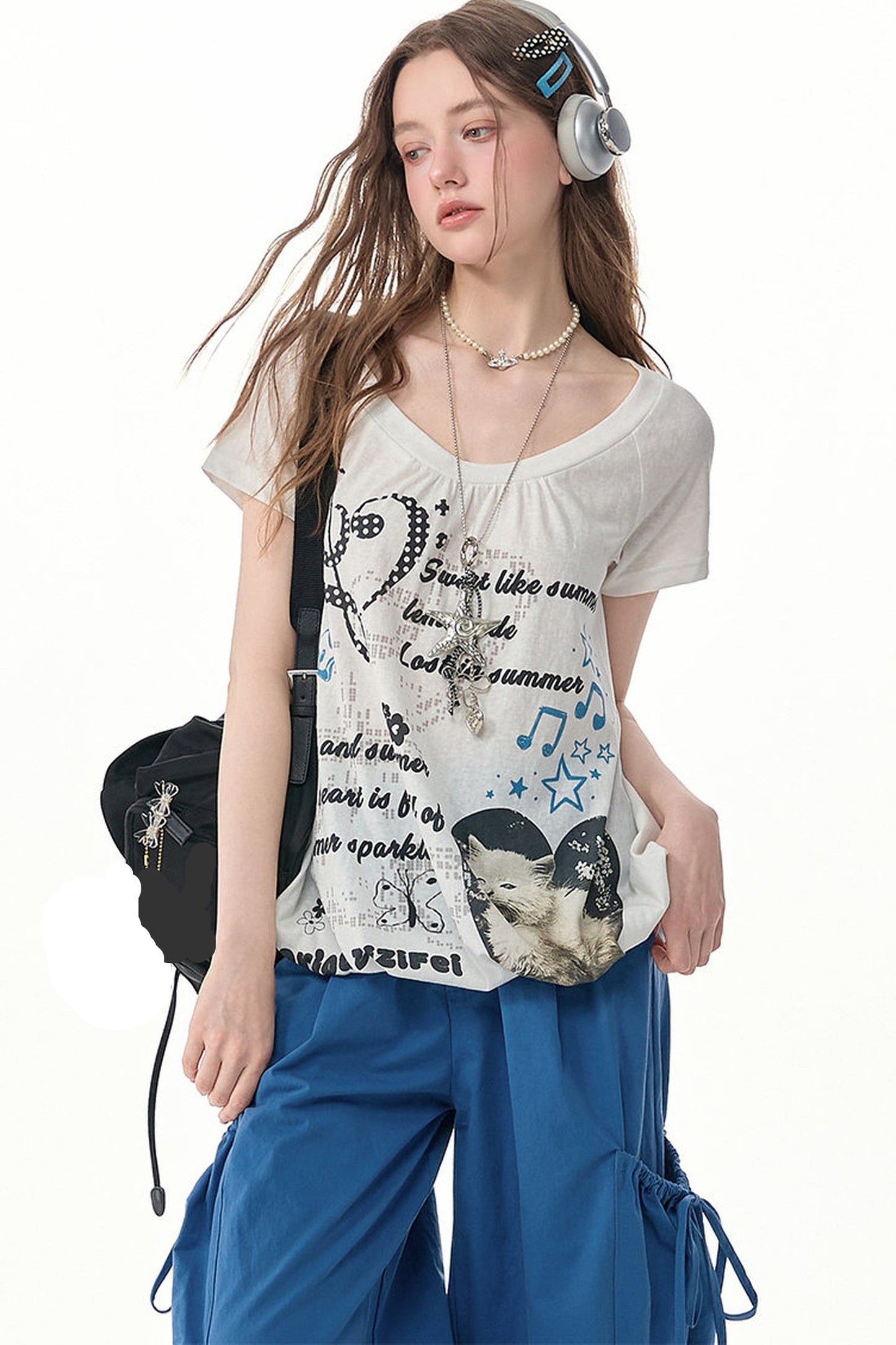 Marineblaues Kurzarmshirt mit Katzenmotiv