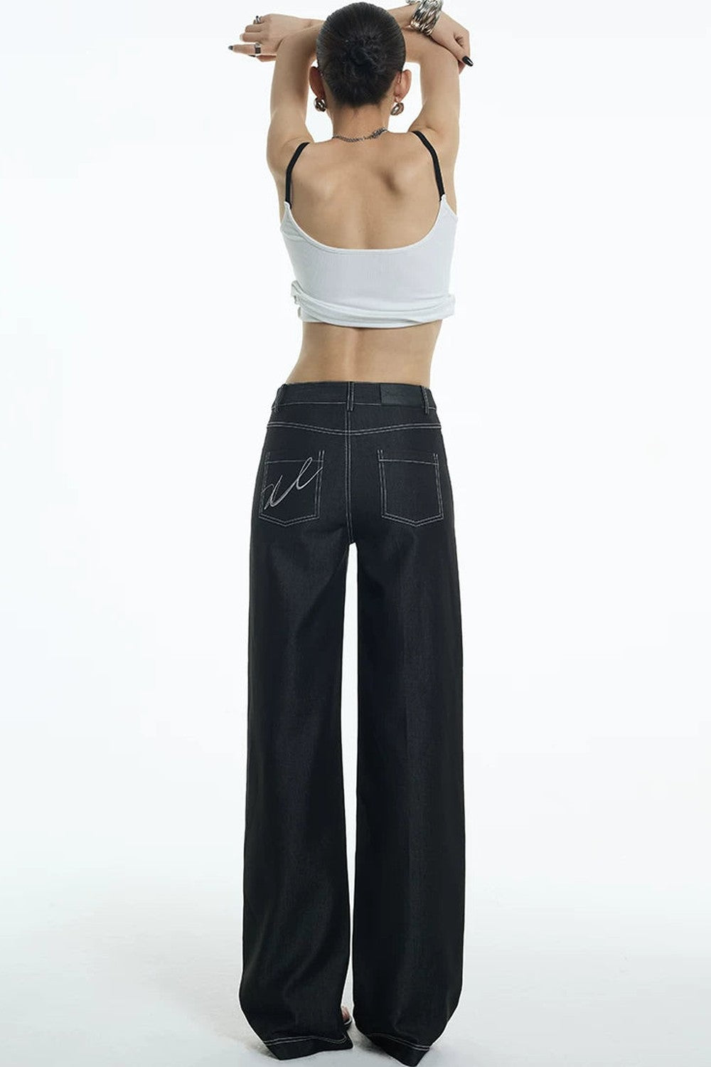 Asymmetrische Jeans aus Tencel-Denim