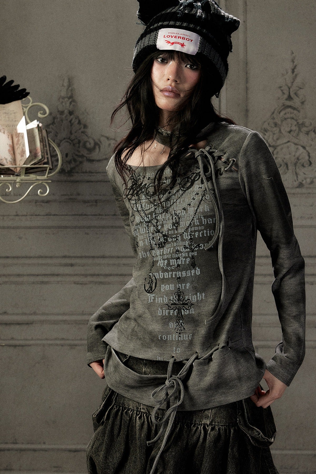 Letter Print Layered-Look Off-Shoulder Long-Sleeve T-shirt