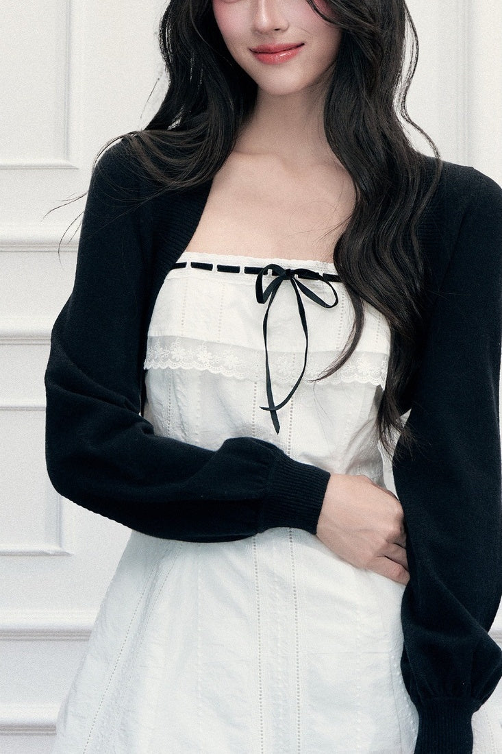Ensemble robe trapèze en dentelle et cardigan