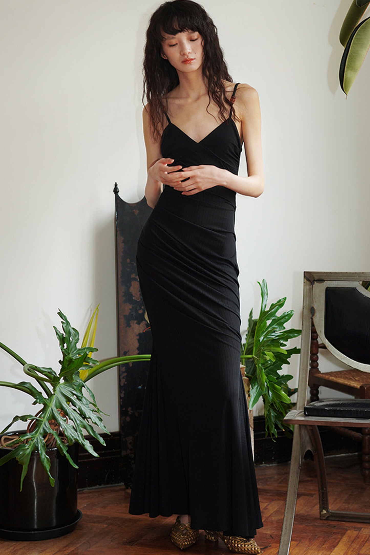 Black Ruched Strap Mermaid Dress