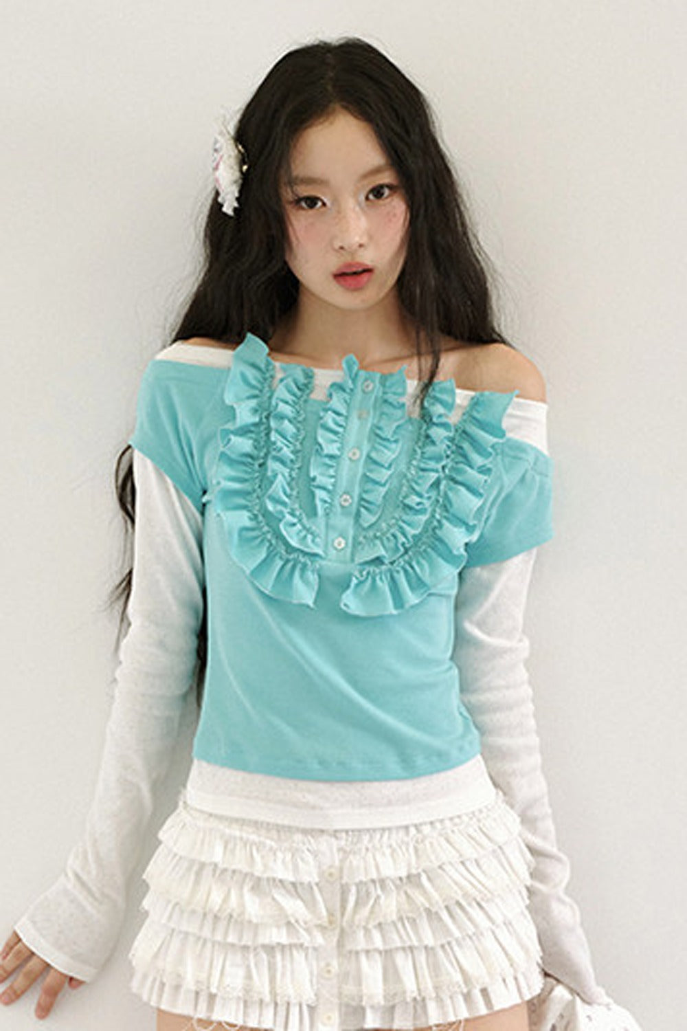 Tee-shirt effet superposé en dentelle à blocs de couleur