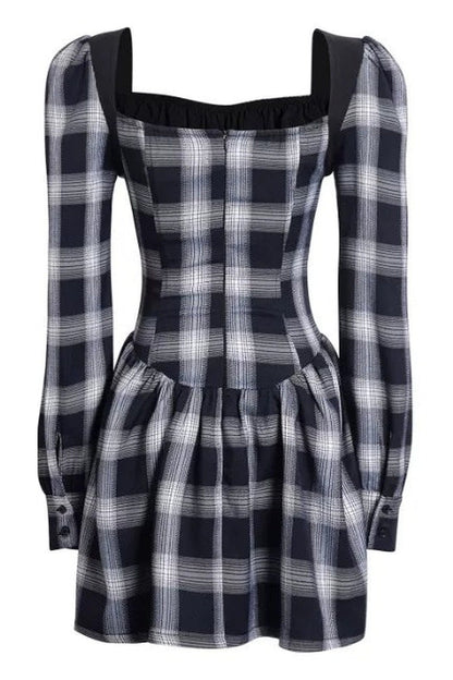 Robe à carreaux à manches longues cintrée à la taille