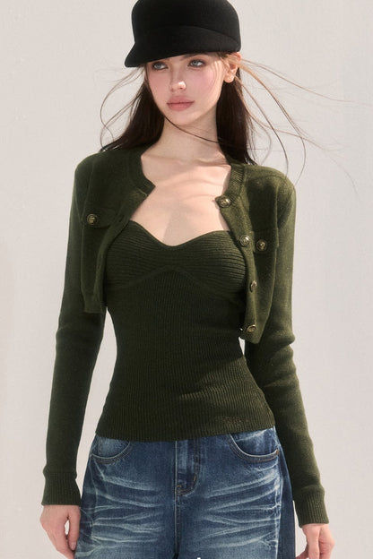Gestricktes zweiteiliges Set aus Tube-Top und Jacke