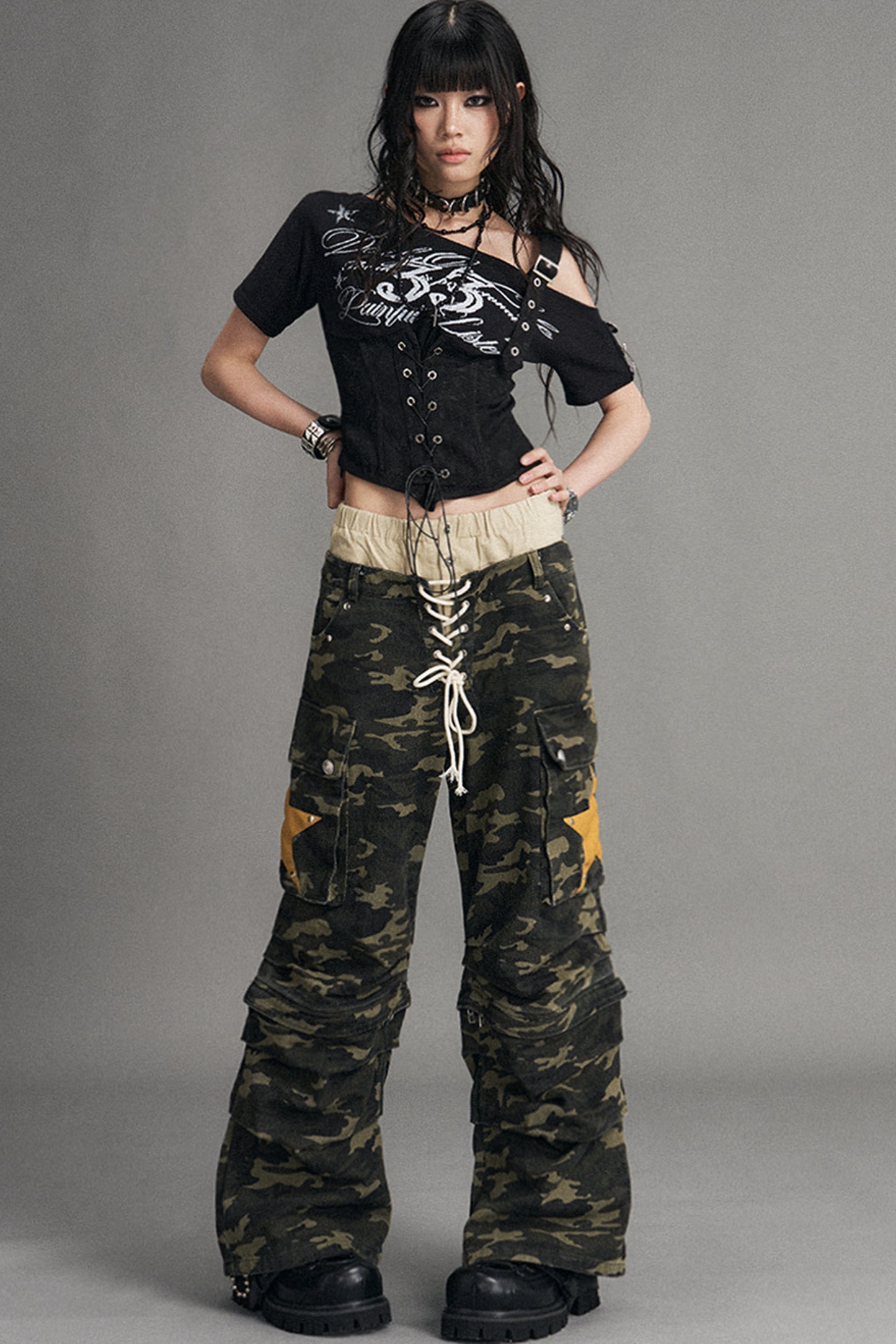 Patchwork Off-Shoulder Graffiti Print T-Shirt