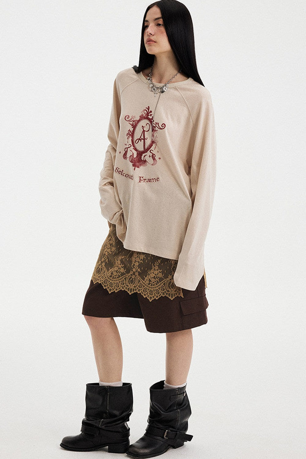 Retro Magic Mirror Patch Embroidery Tee