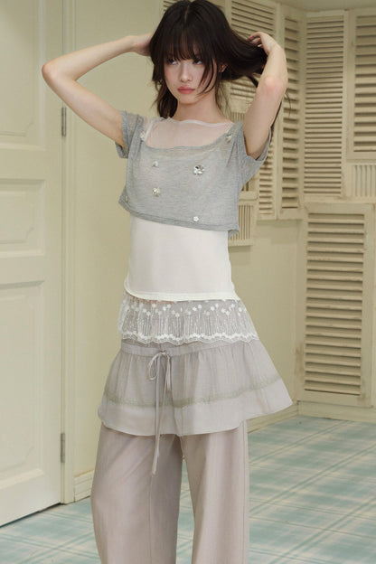 Completo con copricostume in rete a fiori con paillettes e canotta