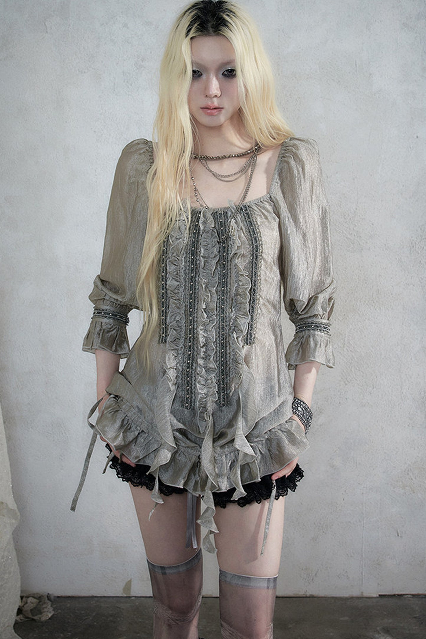 Ruffle Ribbon Puff Sleeve Blouse