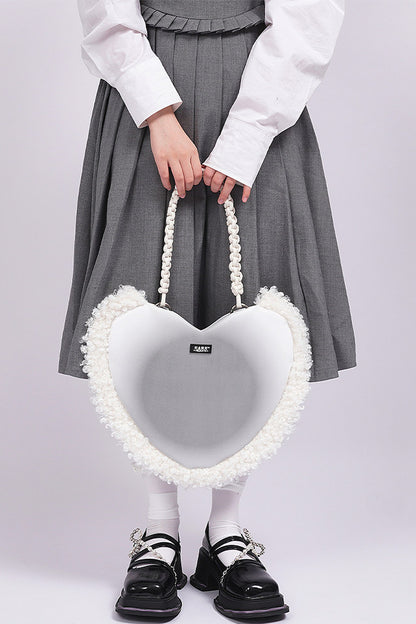 Borsa a tracolla in peluche Y2K