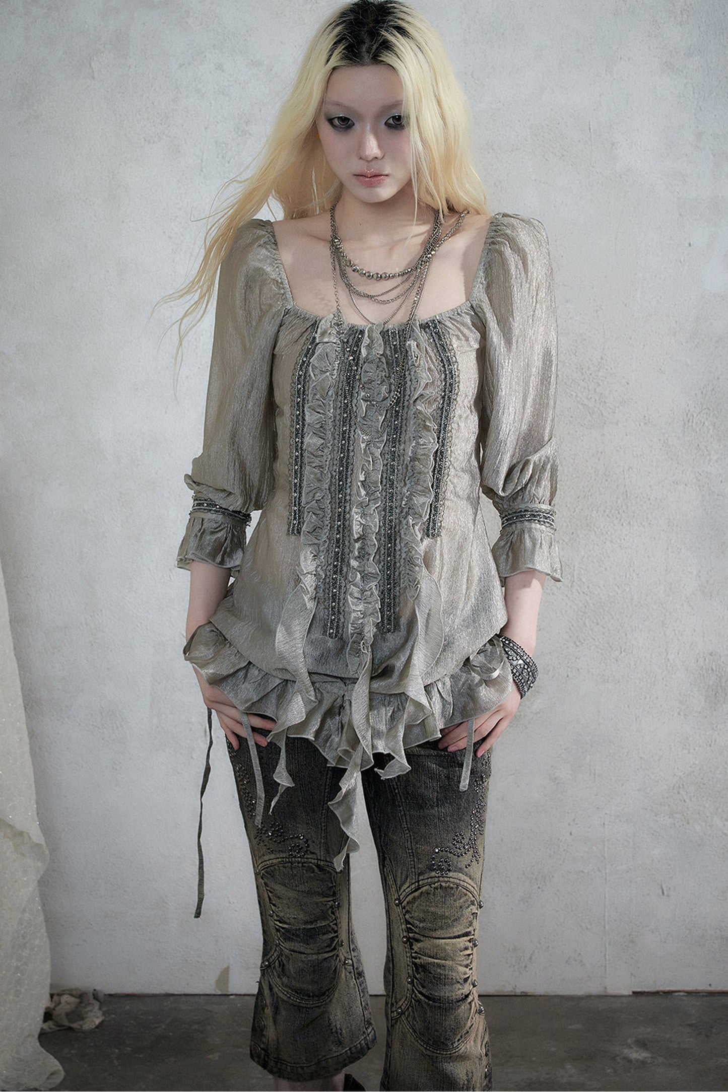 Ruffle Ribbon Puff Sleeve Blouse