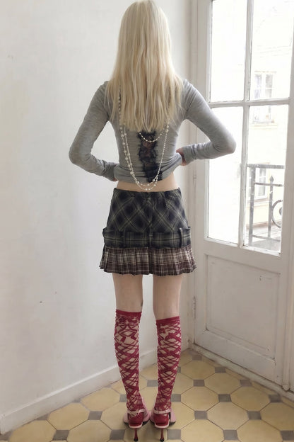 A-Line Plaid Pleated Low-Waisted Skirt