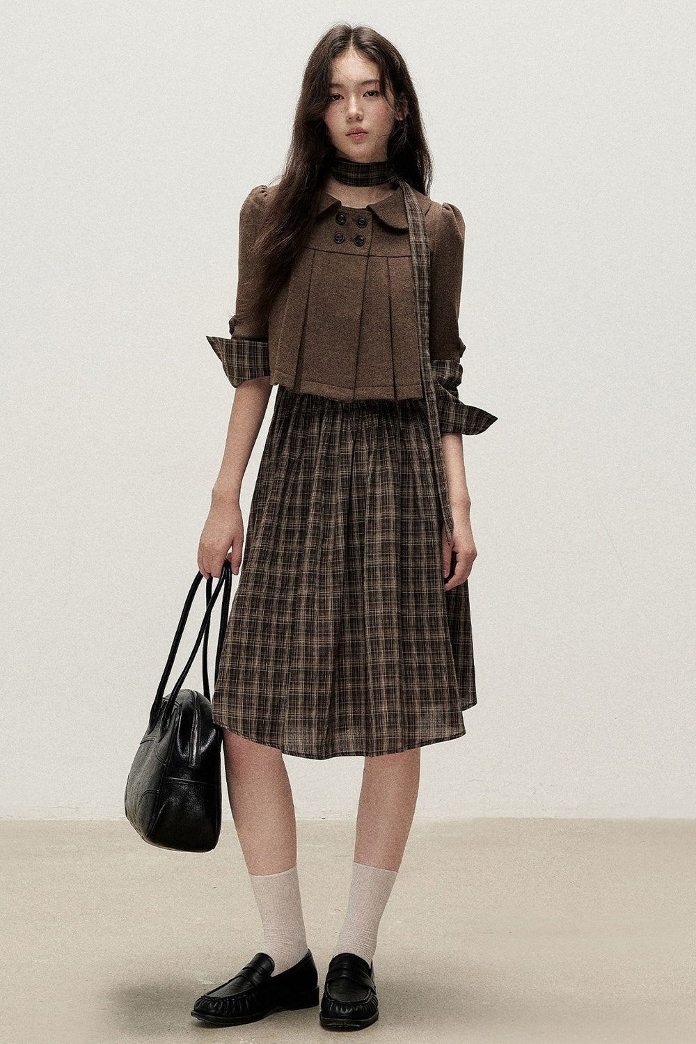 Retro Woolen Pleated Short Jacket