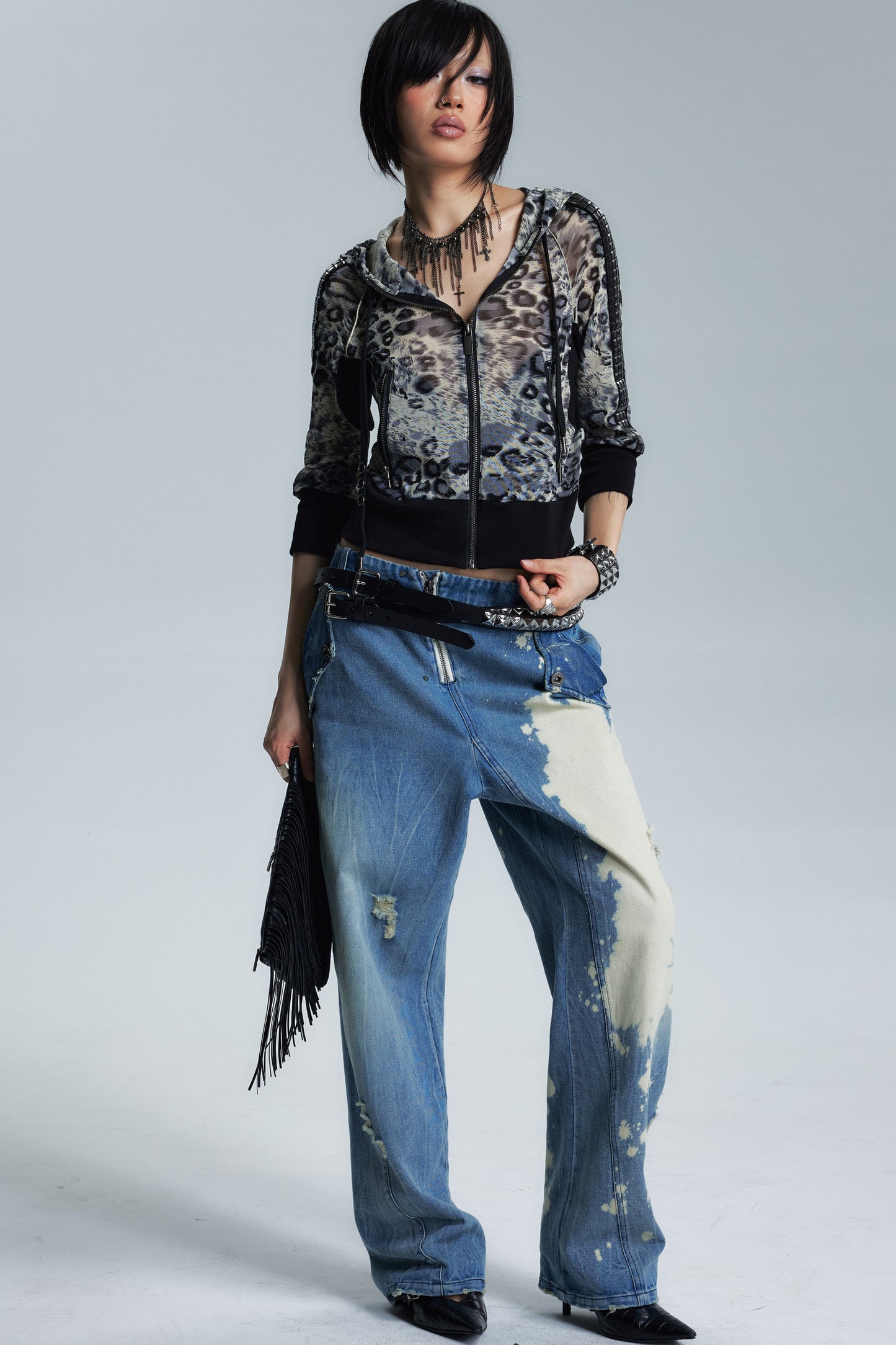 Gold Leopard Rivet Mesh Mid-Sleeve Top