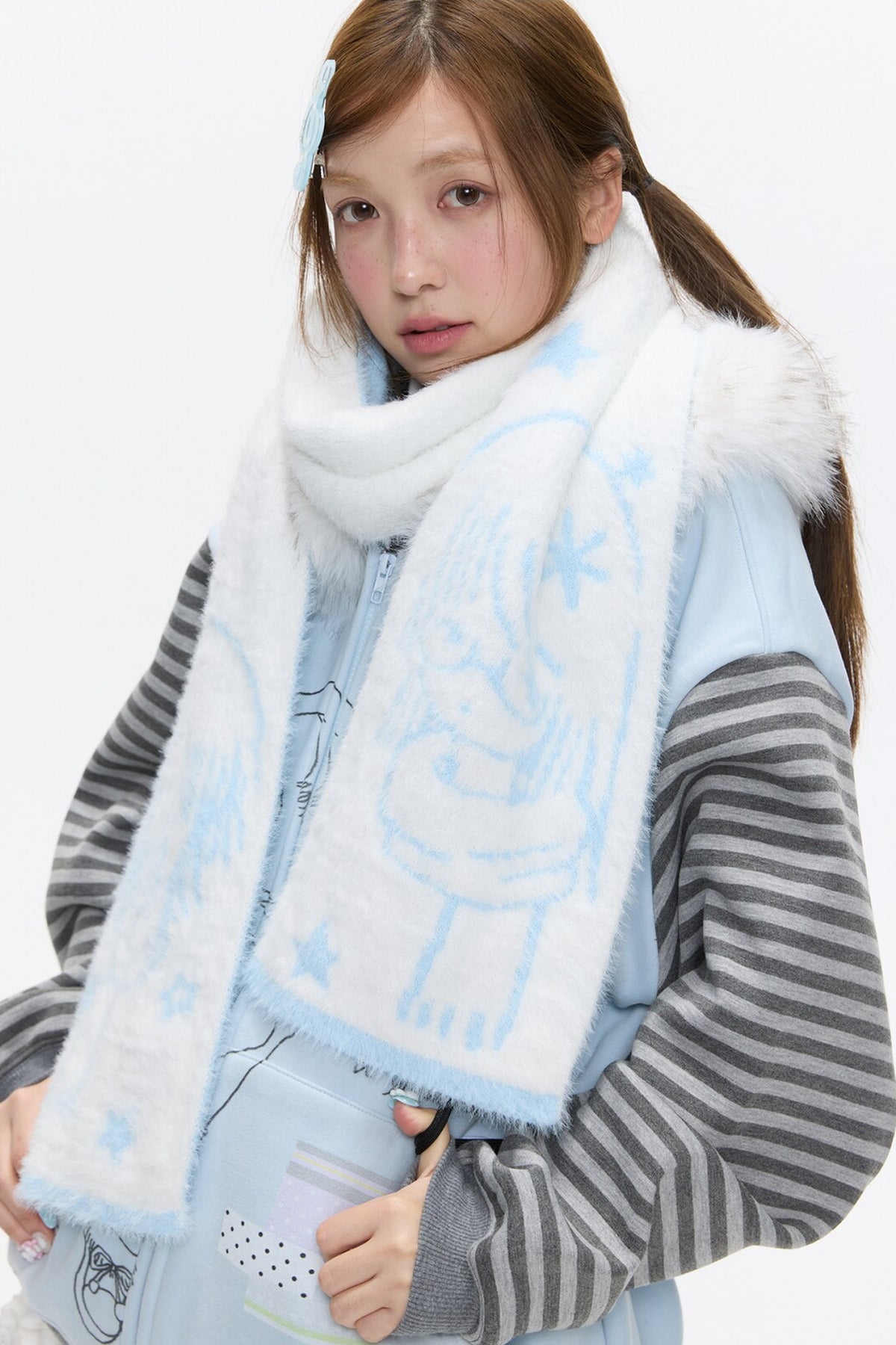 Double-Sided Knitted Illustration Scarf