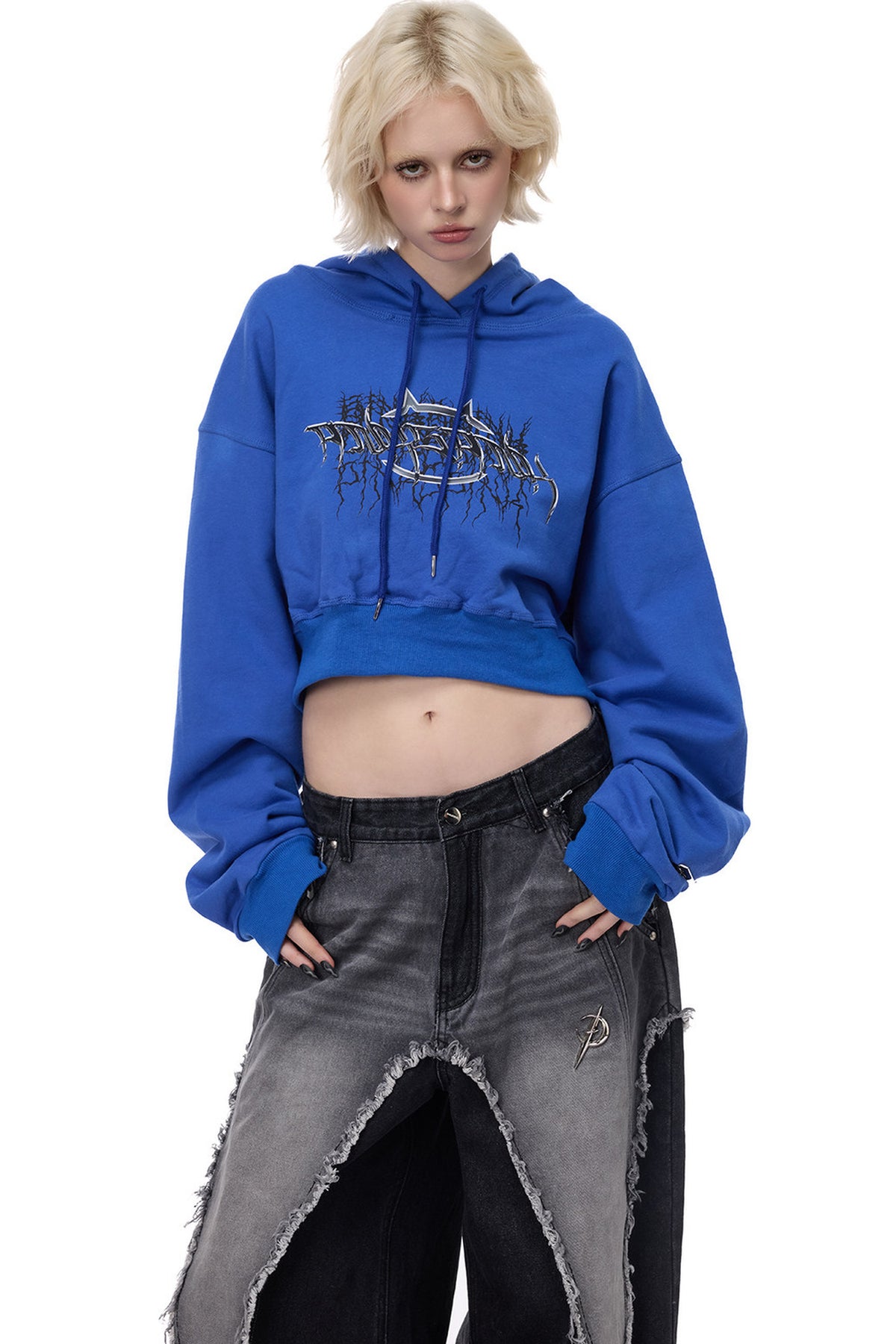 Thorn Print Open Back Cropped Hoodie