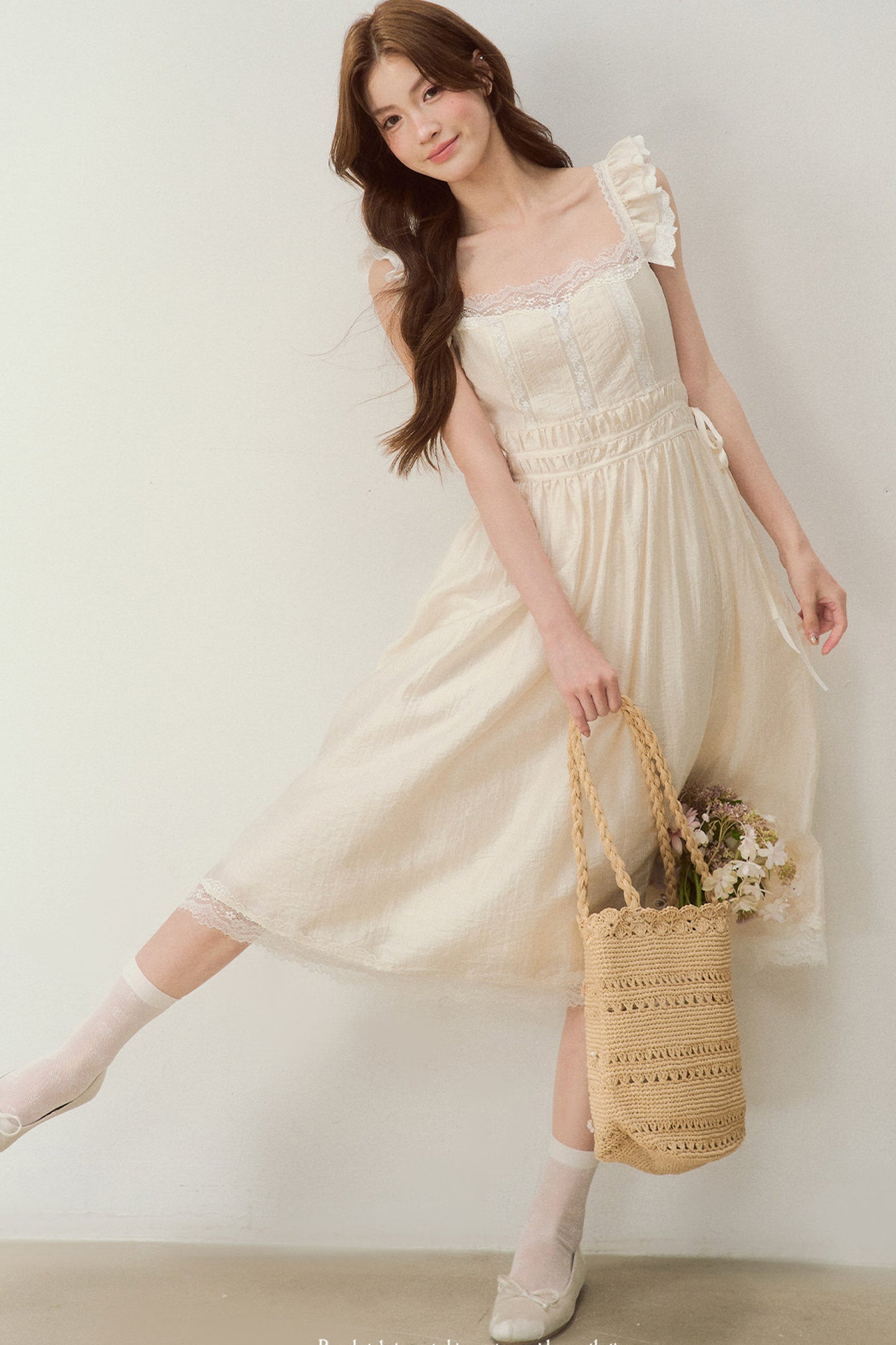 White Shell Lace Dress