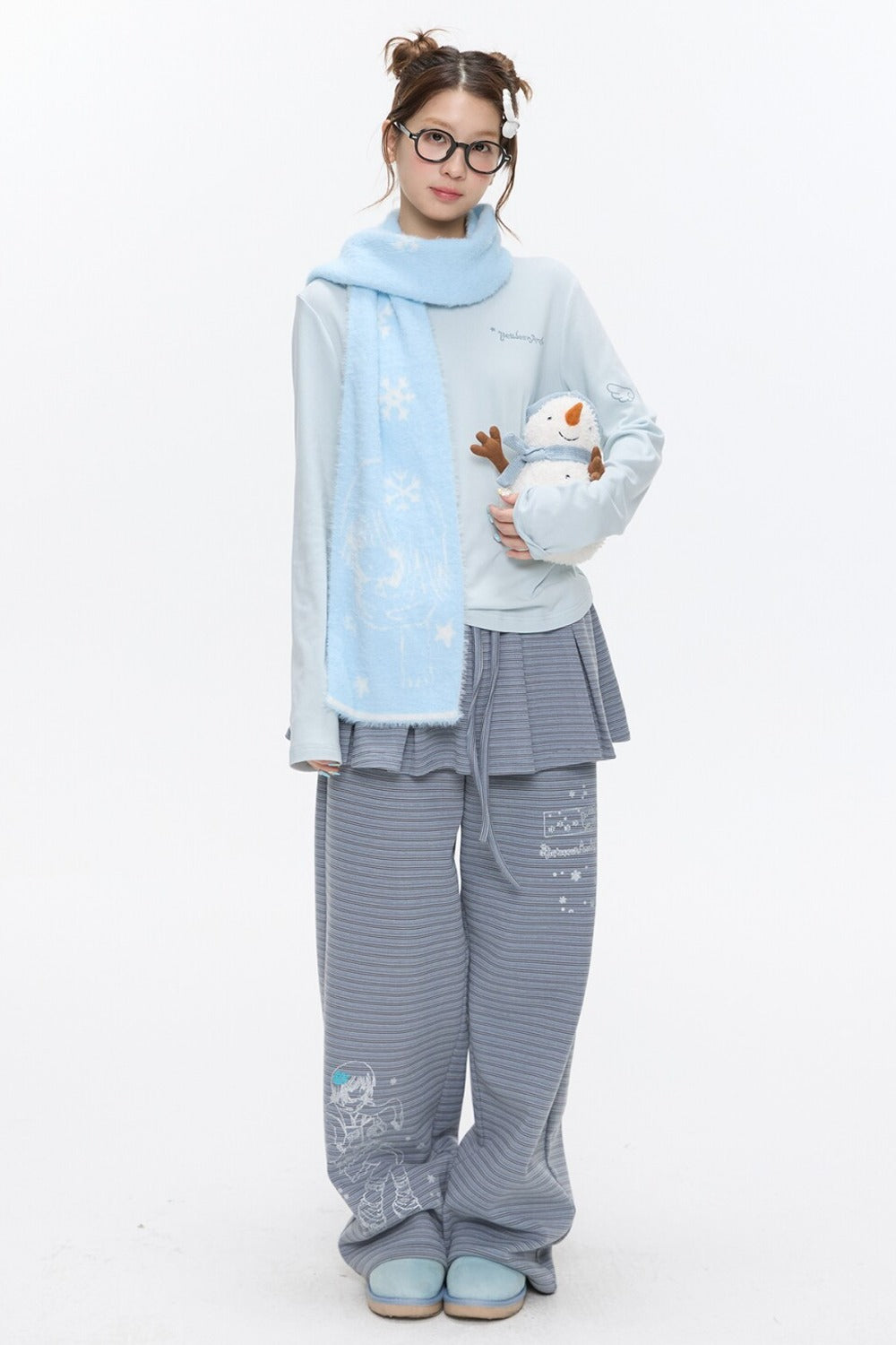 Double-Sided Knitted Illustration Scarf