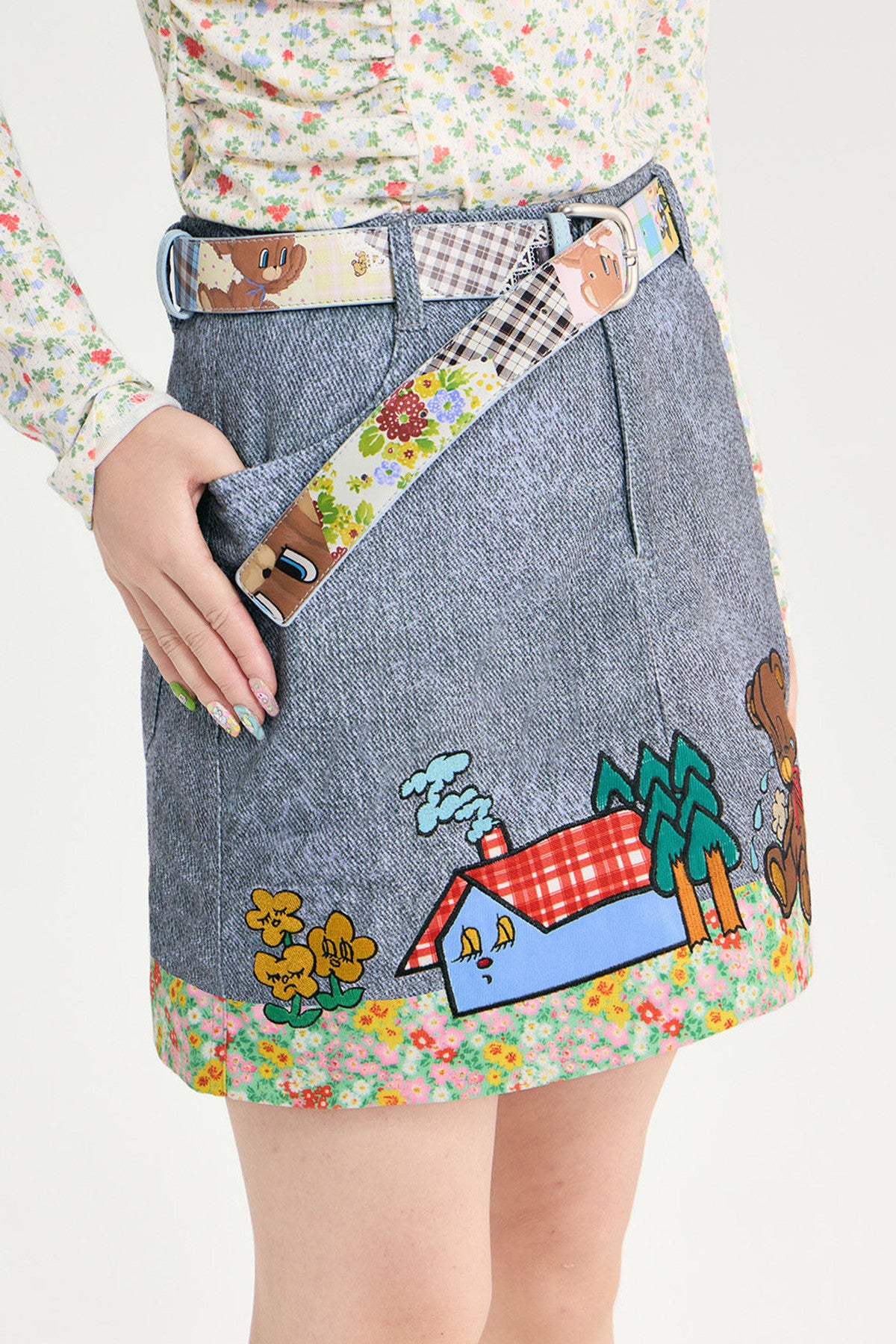 Patchwork-Gürtel mit Teddybär und Dornschließe