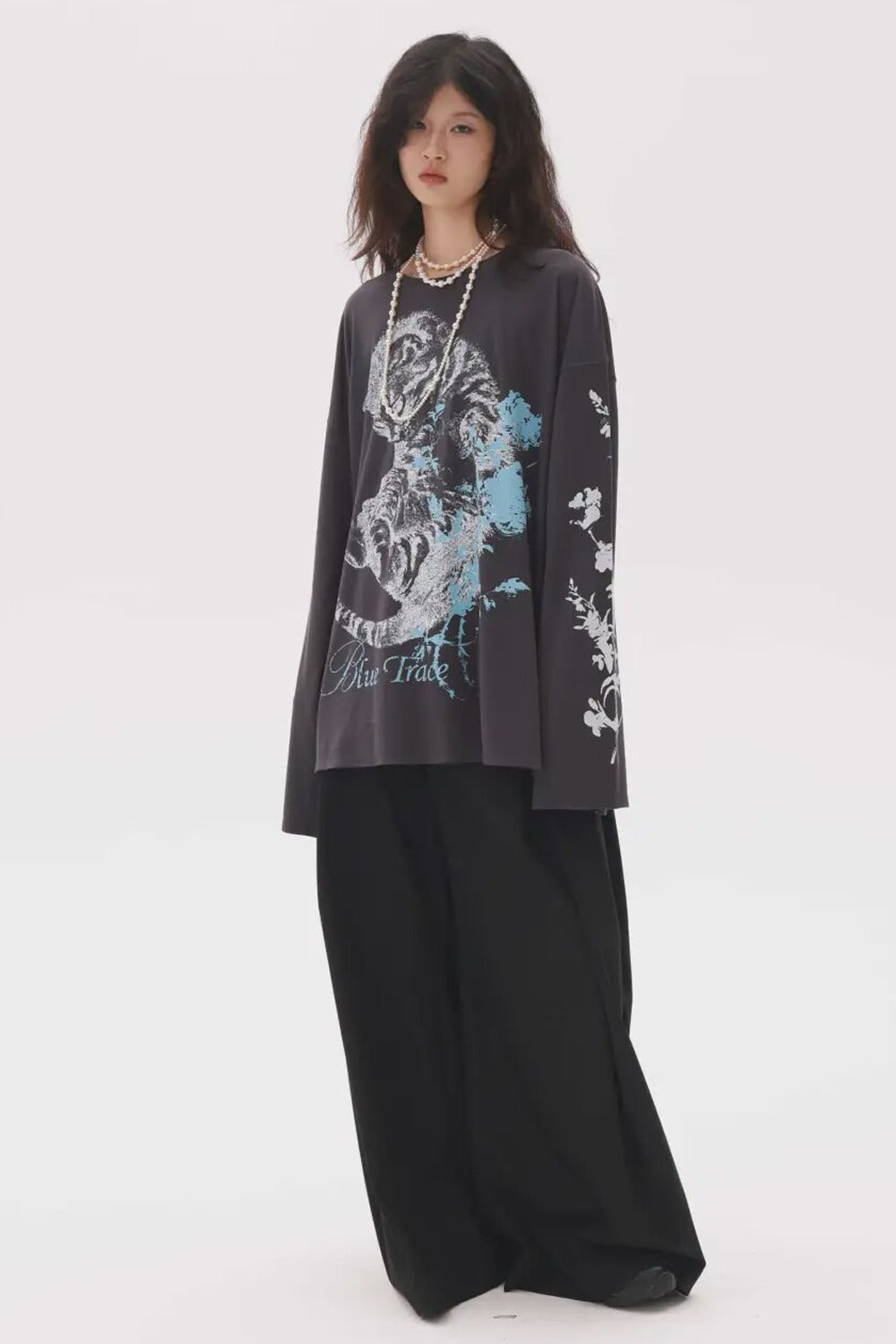 Distressed Cat Floral Long-Sleeve T-Shirt