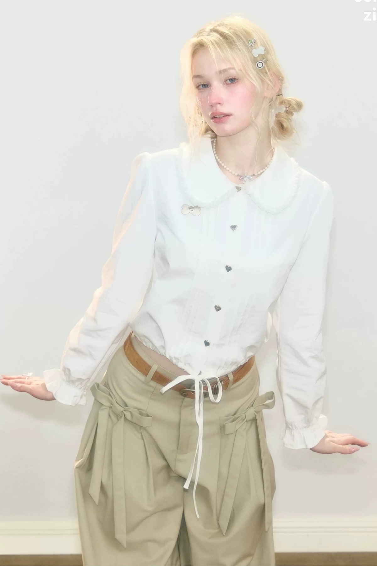 Tassel Doll Collar Puff Sleeve Shirt