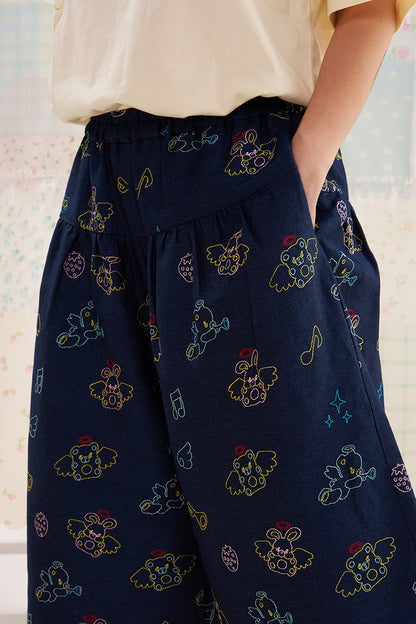 Animal Angel Heavy Embroidery Capri Pants