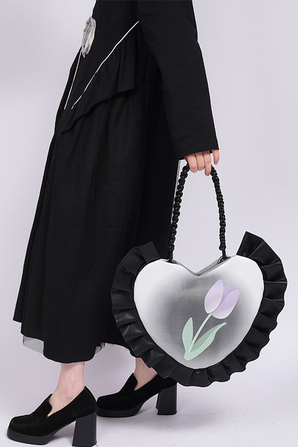 Tulip Heart Woven Crossbody Bag