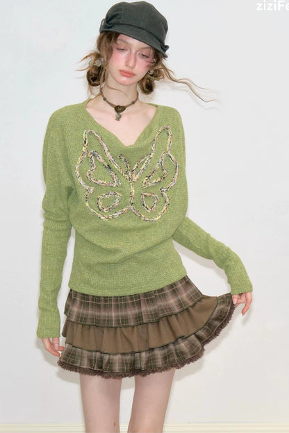 Stricktop mit Schmetterlingsstickerei