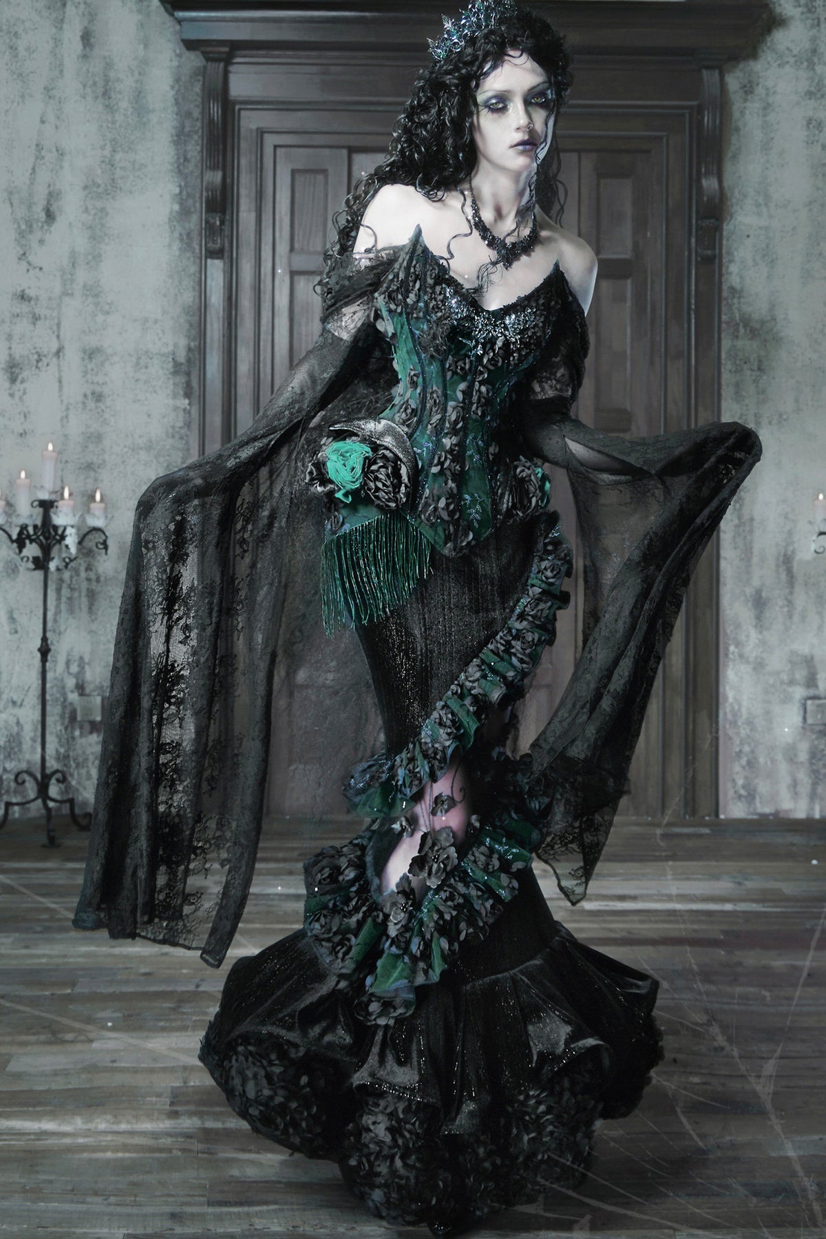 Gothic Fishbone Lace Corset Set-Up