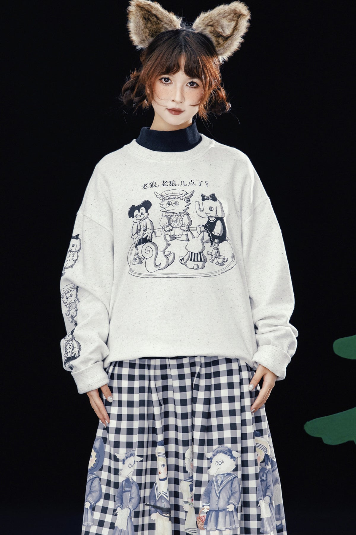 Old Wolf Asymmetrical Gray Speckled Sweatshirt