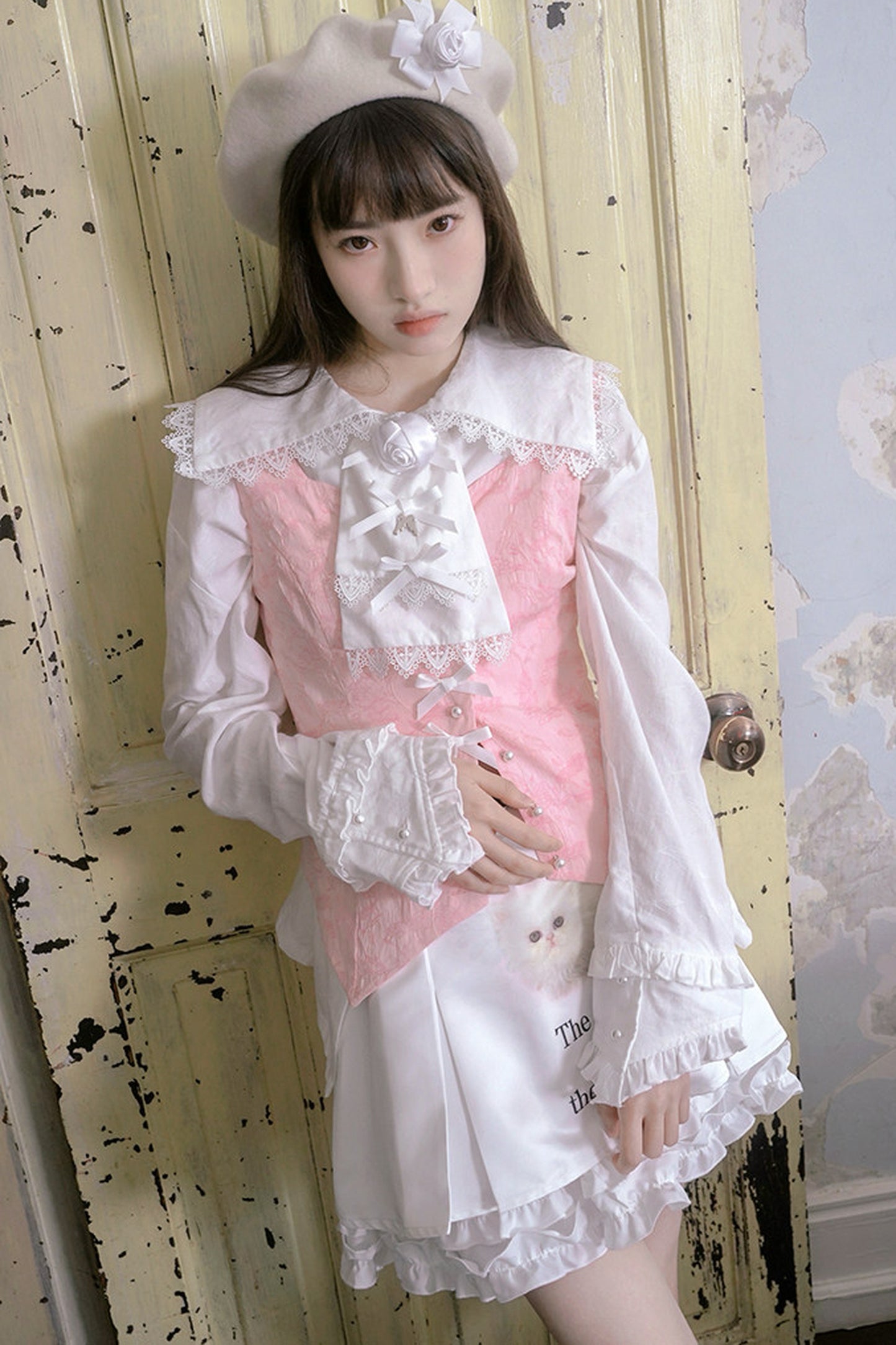 Butterfly Buckle Jacquard Cotton Vest